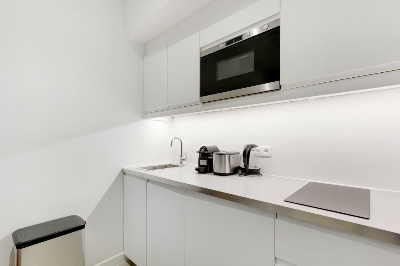 Pick A Flat'S Apartment In Batignolles - Passage Cardinet ปารีส ภายนอก รูปภาพ